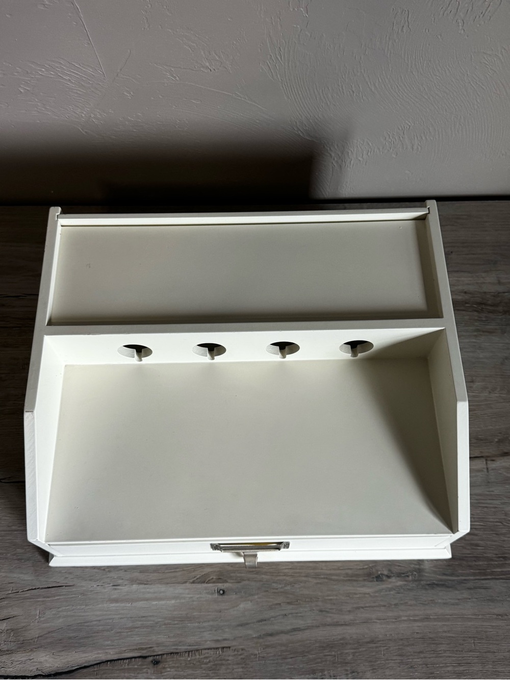 Pottery Barn Bedford Charging Station Desk Organizer White/Off White - Picture 2 of 12